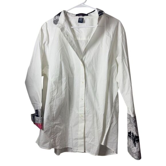 Pearly Vine Women's 2XL White Button-Up Shirt with Sleeve Details - Picture 1 of 8